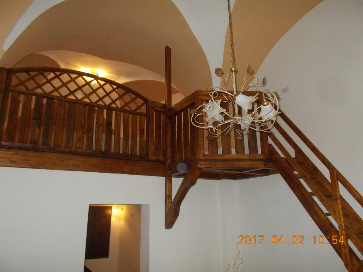 Вілла A Casa Di Monia Felline Екстер'єр фото